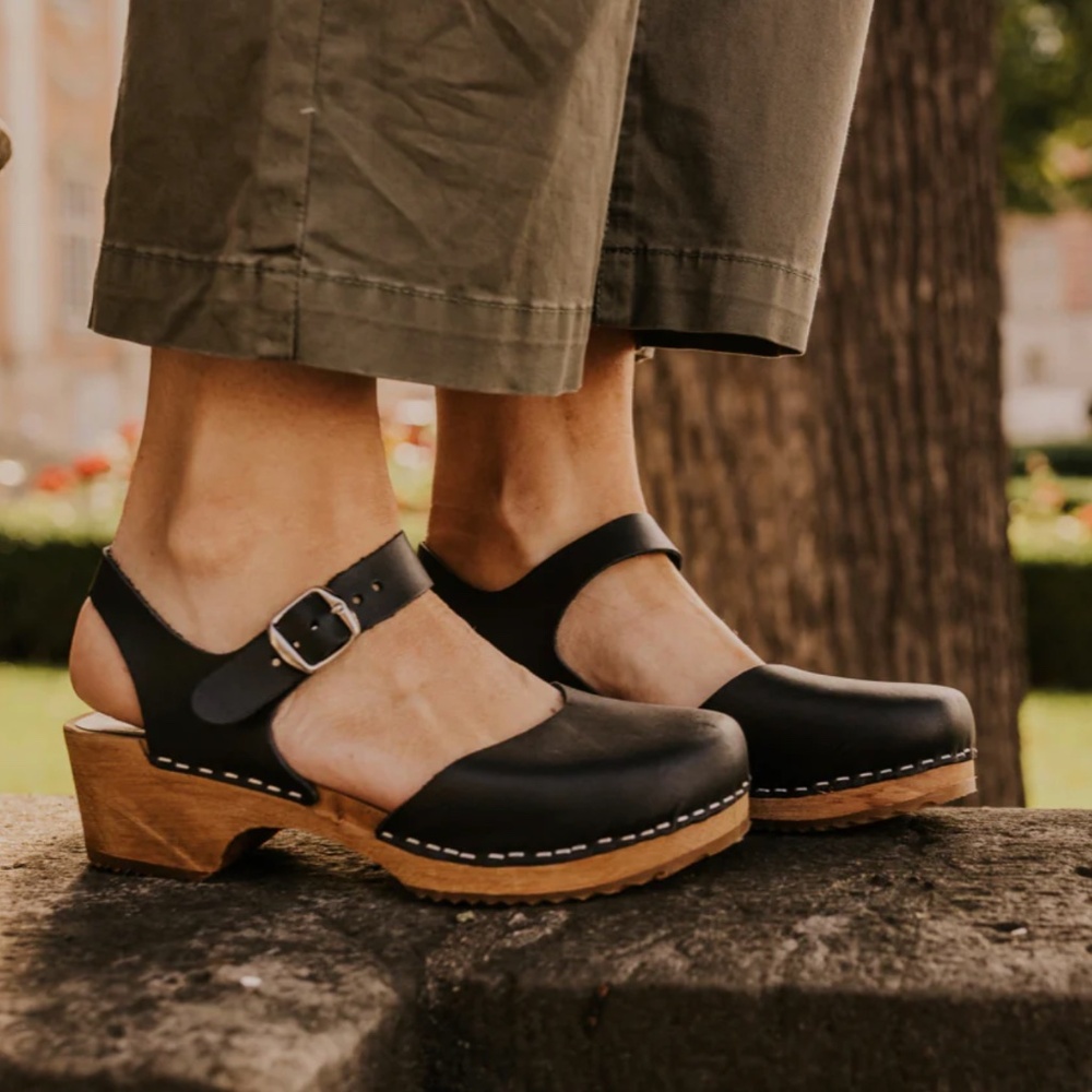 MIA Sofia Clog Black